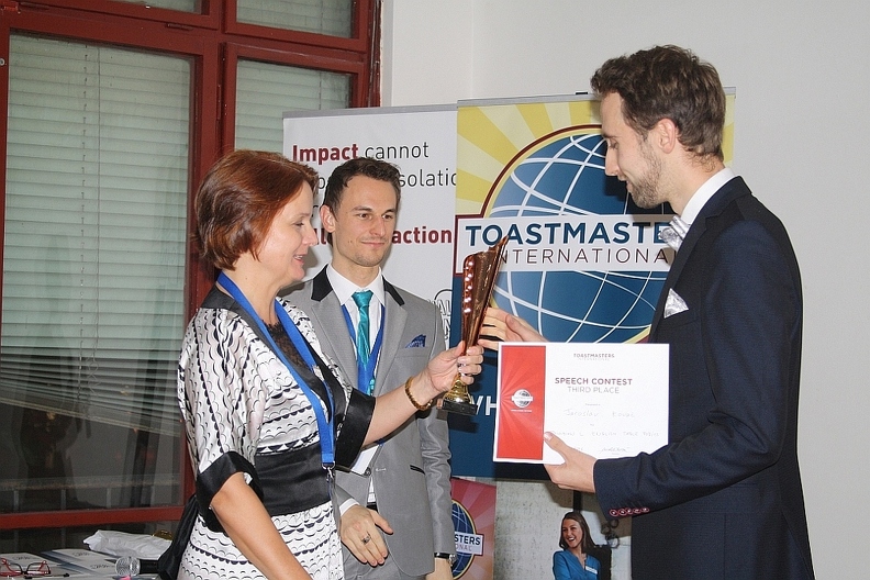 2016-10-29-toastmasters-sutaz-bratislava-250.jpg