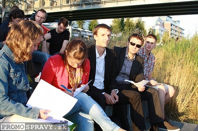 2012-09-06-toastmasters-meeting-open-eurovea-33.jpg
